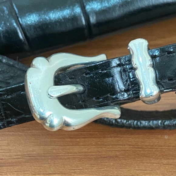 Vintage BRIGHTON Black Leather Silver Heart Crossbody Wallet W/ Removable Strap - Picture 15 of 16